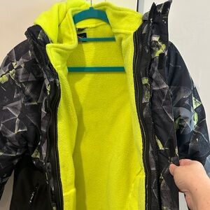 The Children's Place Black and Neon Yellow Geometric Puffer coat